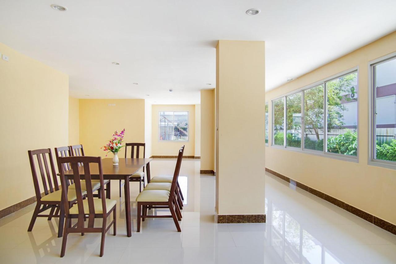 Wises Hotel Ban Bang Phra Екстериор снимка